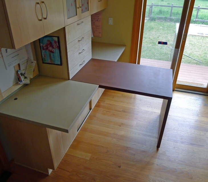 Concrete workstation