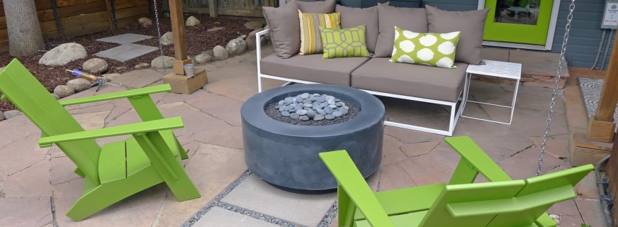 Boulder concrete firepit
