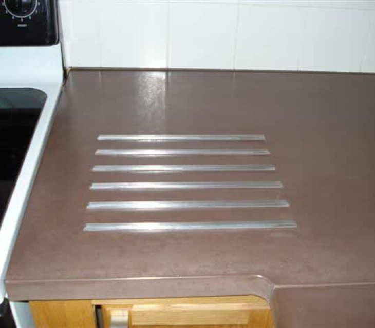 Steel trivet