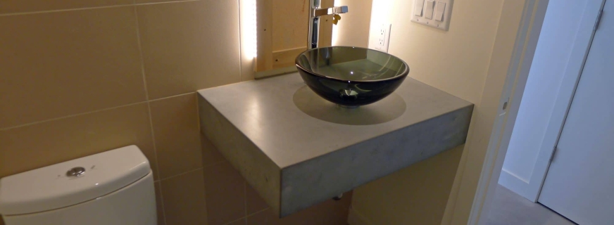Floating Concrete Counter