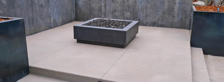 Boulder square concrete firepit