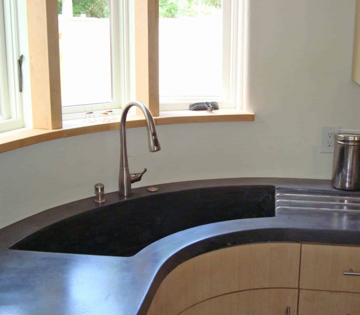 Mapleton Ave, Boulder concrete counters