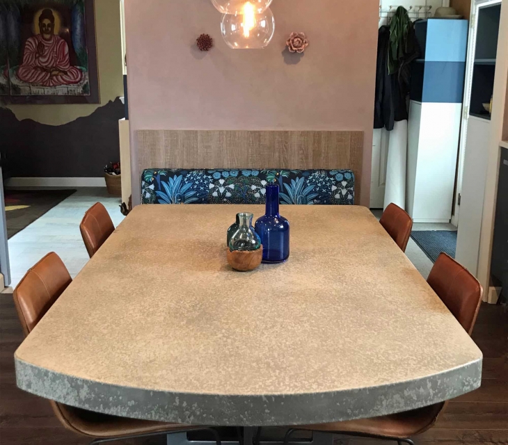 Boulder Holiday Dining Table