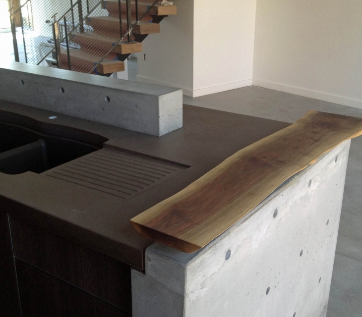 Concrete countertops and wall elements