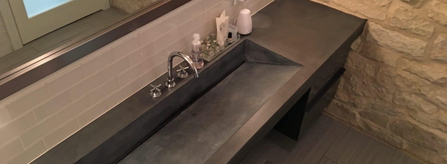 Willow sink, boulder