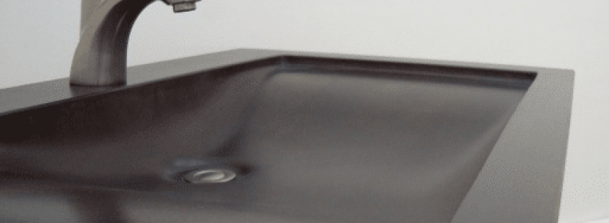 ‘Black Canyon’ concrete sink