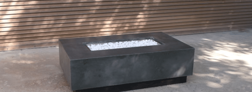 Floating rectangle concrete firepit