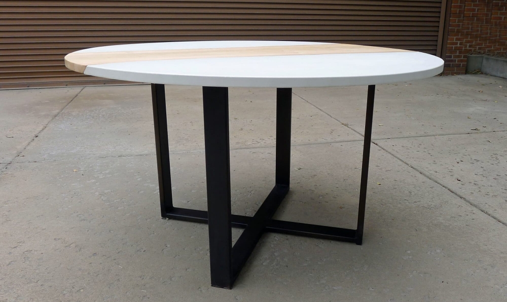 concrete and maple round