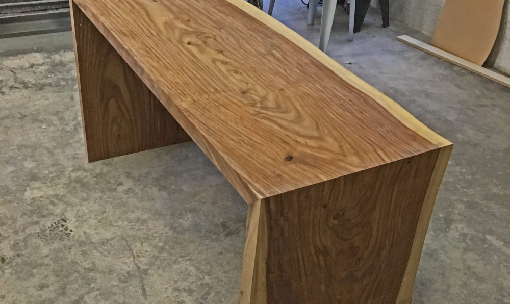rosewood desk3
